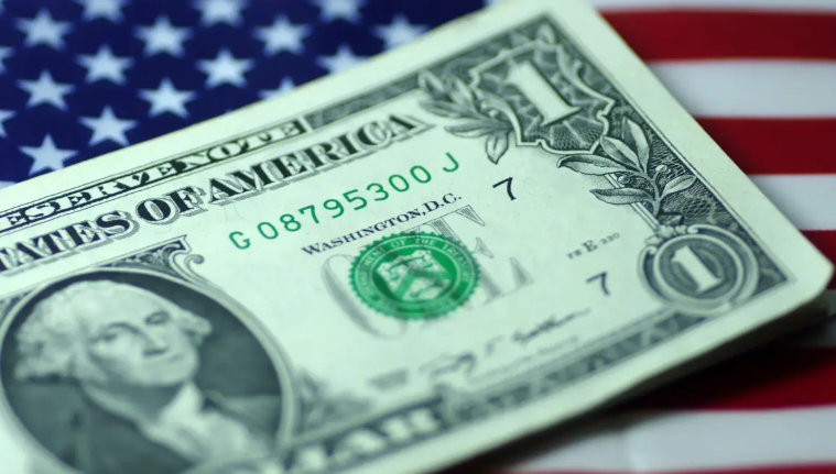 Dollar Index Hits 10-Week Low